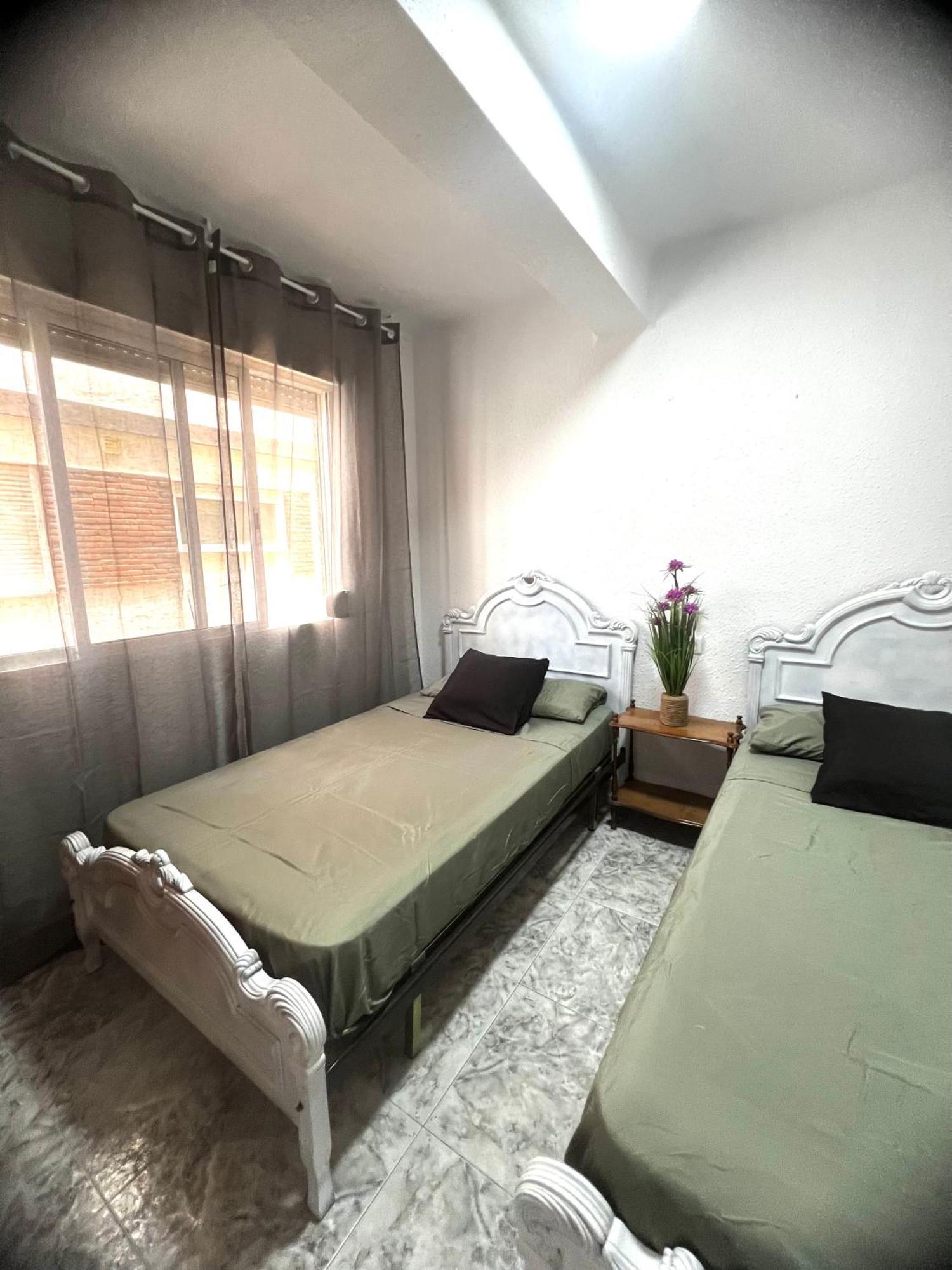Apartamento 3 Habitaciones En Torre Del Mar A 50 Metros De La Playa Exterior foto