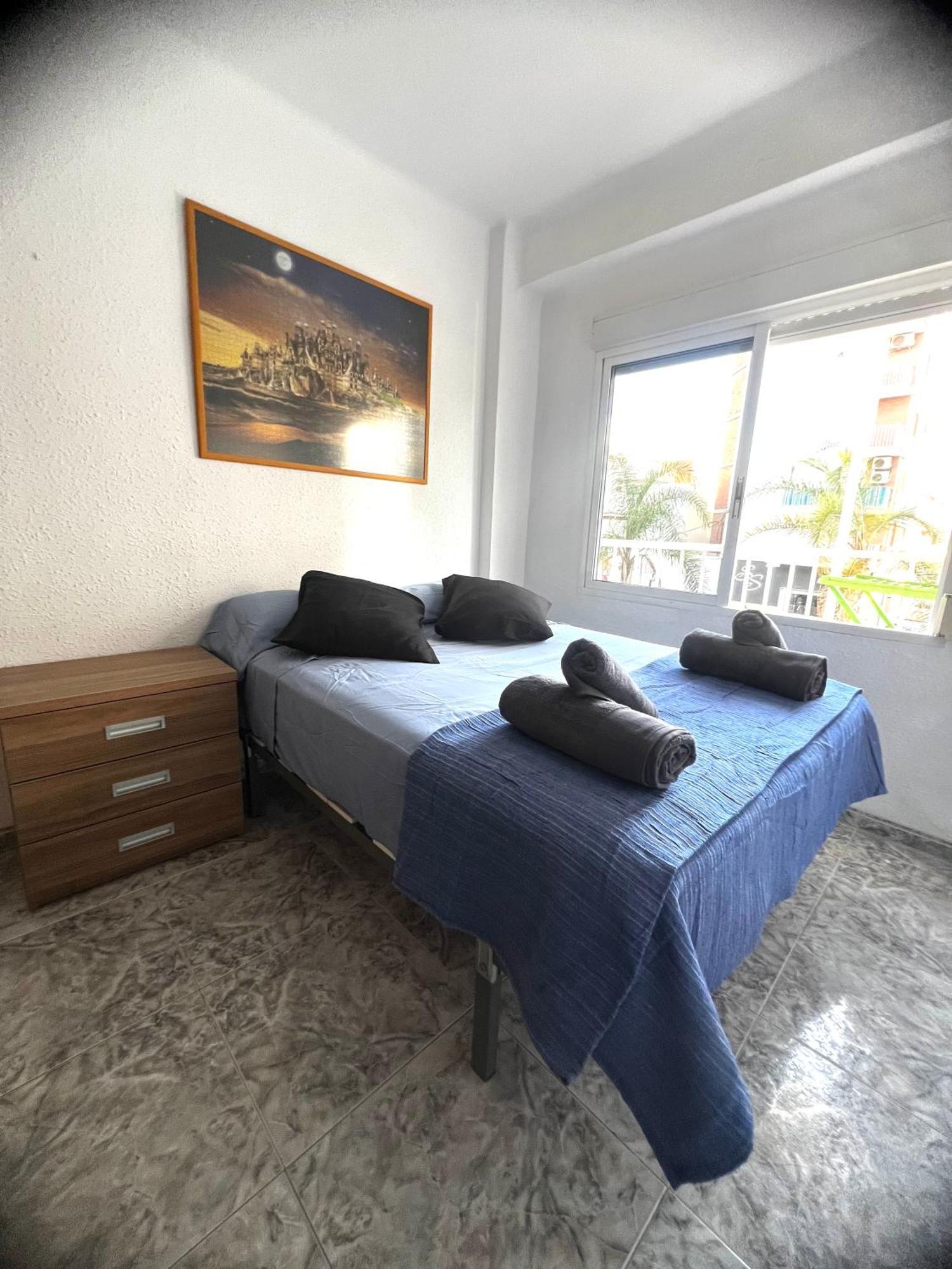 Apartamento 3 Habitaciones En Torre Del Mar A 50 Metros De La Playa Exterior foto